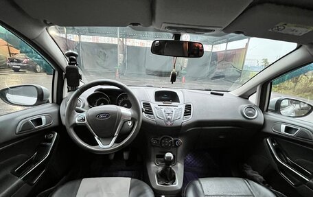 Ford Fiesta, 2015 год, 1 100 000 рублей, 10 фотография