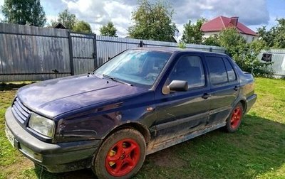 Volkswagen Vento, 1997 год, 65 000 рублей, 1 фотография