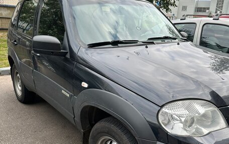 Chevrolet Niva I рестайлинг, 2016 год, 700 000 рублей, 3 фотография