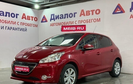 Peugeot 208 II, 2014 год, 665 700 рублей, 1 фотография