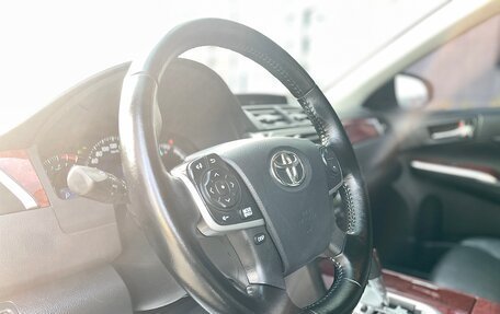 Toyota Camry, 2014 год, 1 990 000 рублей, 17 фотография