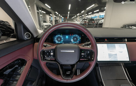 Land Rover Range Rover Evoque II, 2024 год, 6 300 000 рублей, 11 фотография