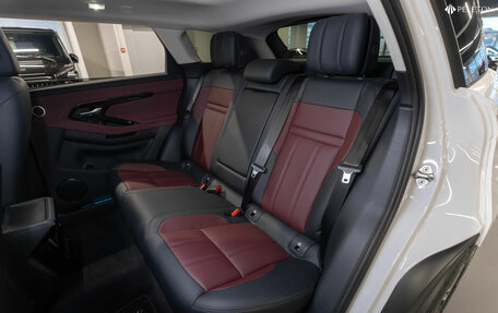 Land Rover Range Rover Evoque II, 2024 год, 6 300 000 рублей, 13 фотография