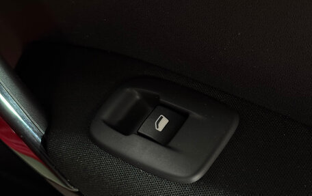 Peugeot 208 II, 2014 год, 665 700 рублей, 19 фотография