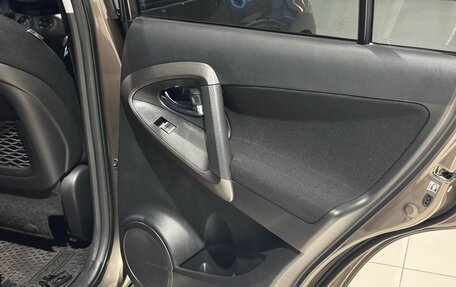 Toyota RAV4, 2012 год, 1 600 000 рублей, 24 фотография