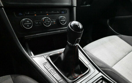 Volkswagen Golf VII, 2013 год, 1 050 000 рублей, 16 фотография