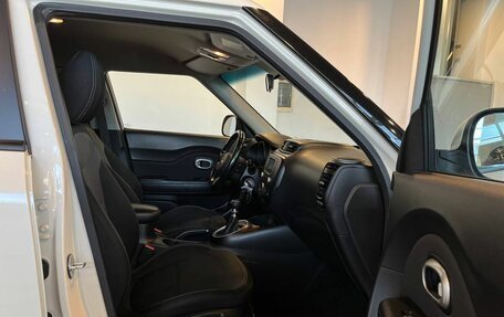 KIA Soul II рестайлинг, 2017 год, 1 450 000 рублей, 28 фотография