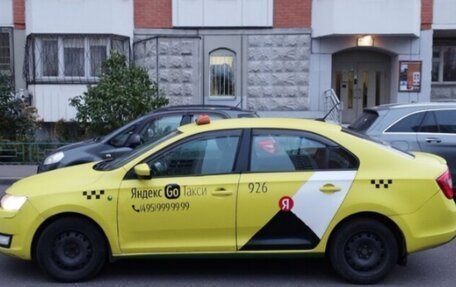 Skoda Rapid I, 2017 год, 550 000 рублей, 6 фотография