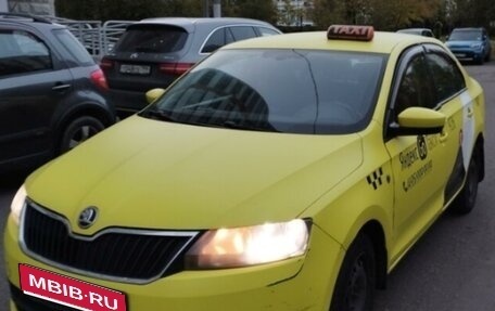 Skoda Rapid I, 2017 год, 550 000 рублей, 2 фотография