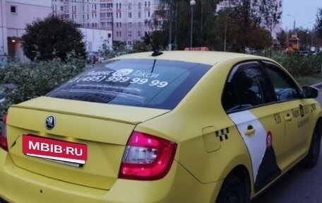 Skoda Rapid I, 2017 год, 550 000 рублей, 4 фотография