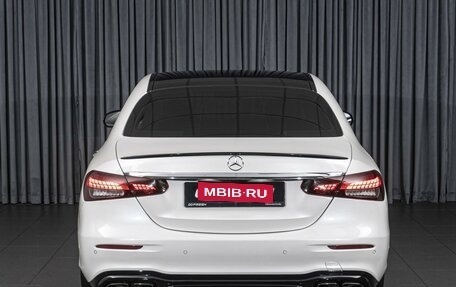 Mercedes-Benz E-Класс, 2018 год, 3 817 000 рублей, 4 фотография