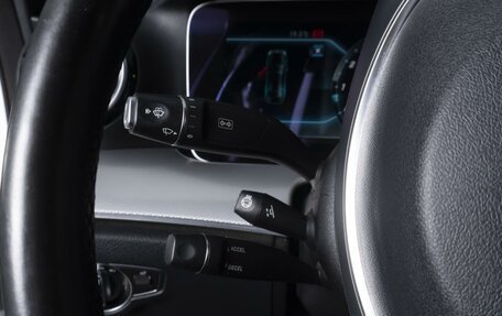 Mercedes-Benz E-Класс, 2018 год, 3 817 000 рублей, 19 фотография