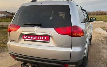 Mitsubishi Pajero Sport II рестайлинг, 2011 год, 1 200 000 рублей, 3 фотография