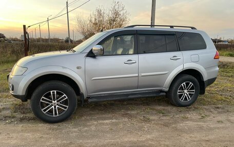 Mitsubishi Pajero Sport II рестайлинг, 2011 год, 1 200 000 рублей, 11 фотография