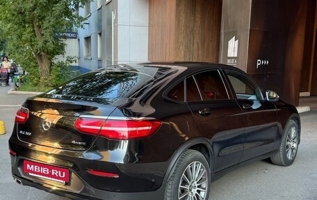 Mercedes-Benz GLC Coupe, 2017 год, 4 500 000 рублей, 3 фотография