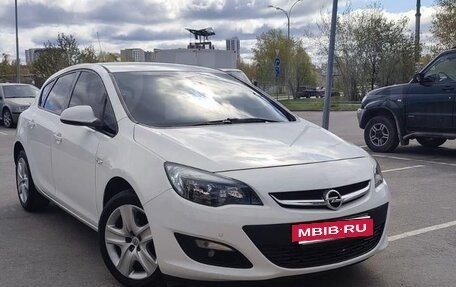 Opel Astra J, 2014 год, 800 000 рублей, 5 фотография