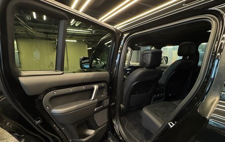 Land Rover Defender II, 2021 год, 13 000 000 рублей, 14 фотография