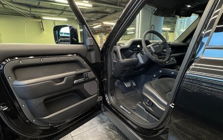 Land Rover Defender II, 2021 год, 13 000 000 рублей, 28 фотография