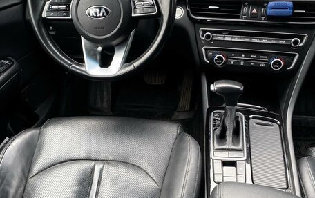 KIA Optima IV, 2018 год, 1 990 000 рублей, 9 фотография