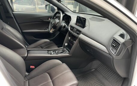 Mazda CX-4, 2023 год, 3 199 000 рублей, 11 фотография