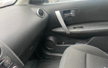 Nissan Qashqai, 2008 год, 850 000 рублей, 11 фотография