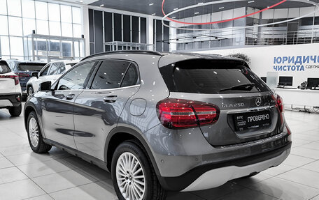 Mercedes-Benz GLA, 2017 год, 2 280 000 рублей, 11 фотография