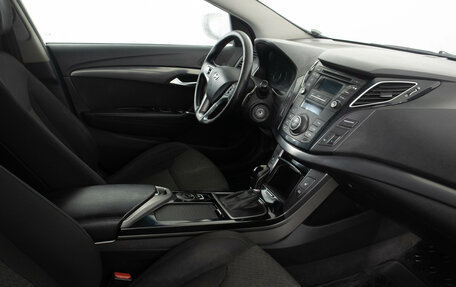 Hyundai i40 I рестайлинг, 2015 год, 1 269 000 рублей, 10 фотография