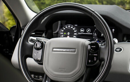 Land Rover Range Rover Evoque II, 2019 год, 2 995 000 рублей, 13 фотография