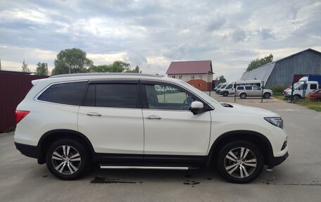 Honda Pilot III рестайлинг, 2016 год, 2 400 000 рублей, 4 фотография