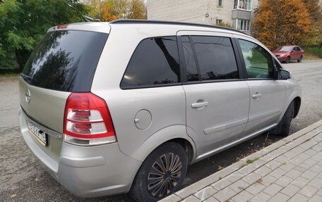 Opel Zafira B, 2008 год, 800 000 рублей, 4 фотография