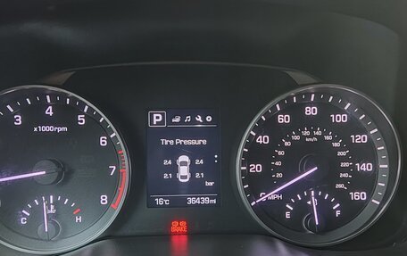 Hyundai Elantra VI рестайлинг, 2017 год, 1 450 000 рублей, 10 фотография