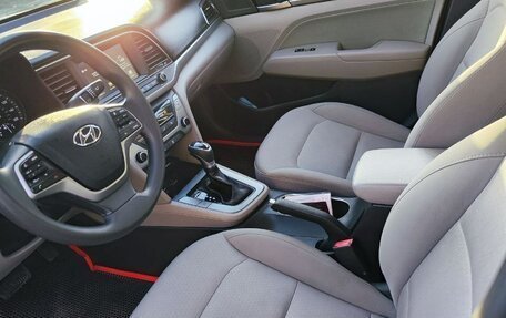 Hyundai Elantra VI рестайлинг, 2017 год, 1 450 000 рублей, 7 фотография