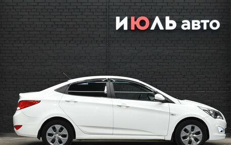 Hyundai Solaris II рестайлинг, 2014 год, 800 000 рублей, 9 фотография
