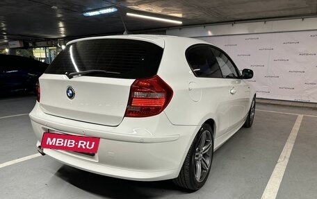 BMW 1 серия, 2011 год, 795 000 рублей, 10 фотография