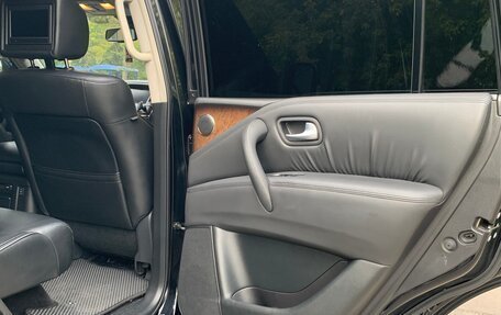 Infiniti QX56, 2012 год, 2 500 000 рублей, 21 фотография
