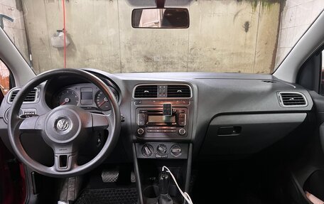 Volkswagen Polo VI (EU Market), 2012 год, 680 000 рублей, 13 фотография