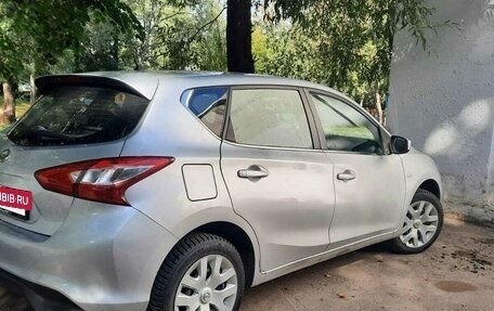 Nissan Tiida, 2015 год, 980 000 рублей, 10 фотография