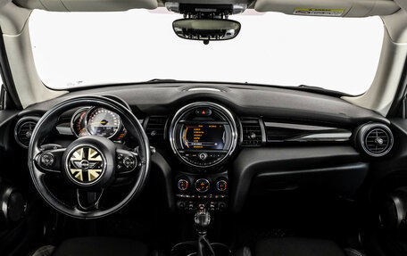 MINI Hatch, 2015 год, 1 860 000 рублей, 11 фотография