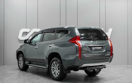 Mitsubishi Pajero IV, 2019 год, 3 400 000 рублей, 2 фотография