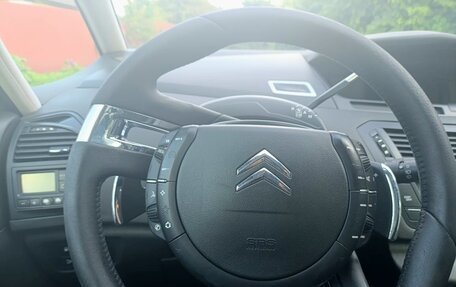 Citroen C4 Picasso II рестайлинг, 2010 год, 630 000 рублей, 4 фотография