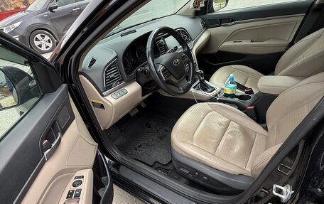 Hyundai Elantra VI рестайлинг, 2016 год, 1 100 000 рублей, 12 фотография