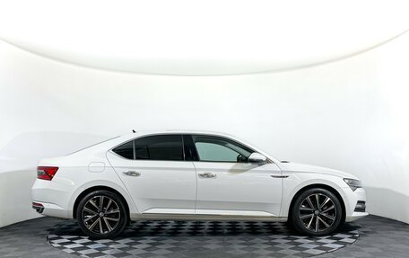 Skoda Superb III рестайлинг, 2024 год, 3 597 000 рублей, 4 фотография