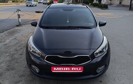 KIA cee'd III, 2013 год, 925 000 рублей, 2 фотография