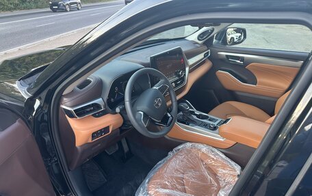 Toyota Highlander, 2025 год, 5 850 000 рублей, 8 фотография