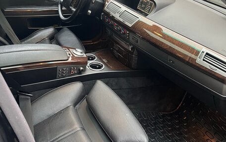 BMW 7 серия, 2003 год, 620 000 рублей, 8 фотография