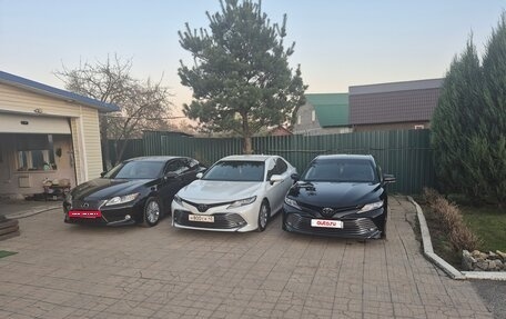 Toyota Camry, 2020 год, 3 300 000 рублей, 10 фотография