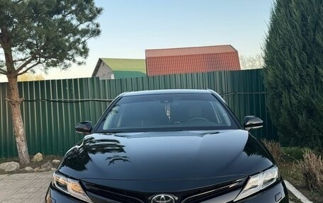 Toyota Camry, 2020 год, 3 300 000 рублей, 3 фотография