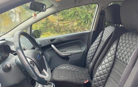 Ford Fiesta, 2011 год, 530 000 рублей, 5 фотография