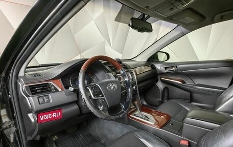 Toyota Camry, 2012 год, 1 247 000 рублей, 7 фотография