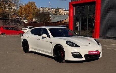 Porsche Panamera II рестайлинг, 2011 год, 3 200 000 рублей, 1 фотография